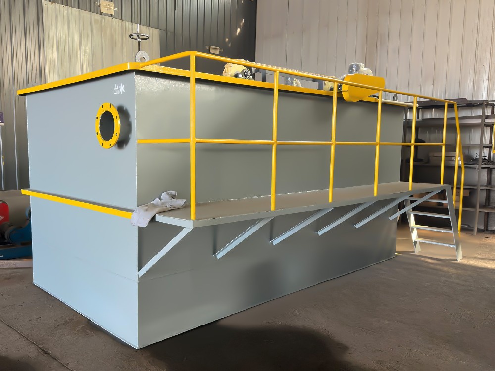 寒冷低溫天氣下一體化污水處理設(shè)備的維護(hù)要點(diǎn)