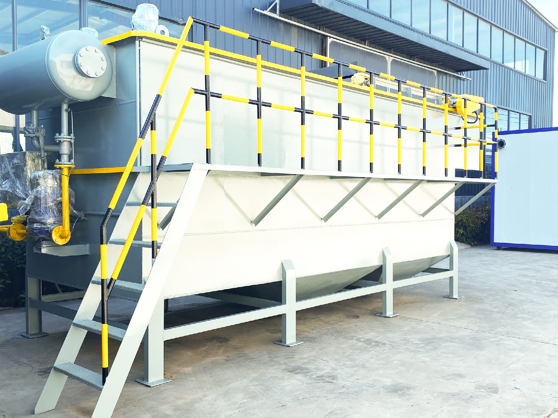 一體化污水處理設(shè)備_工業(yè)污水處理設(shè)備_污水處理設(shè)備廠家